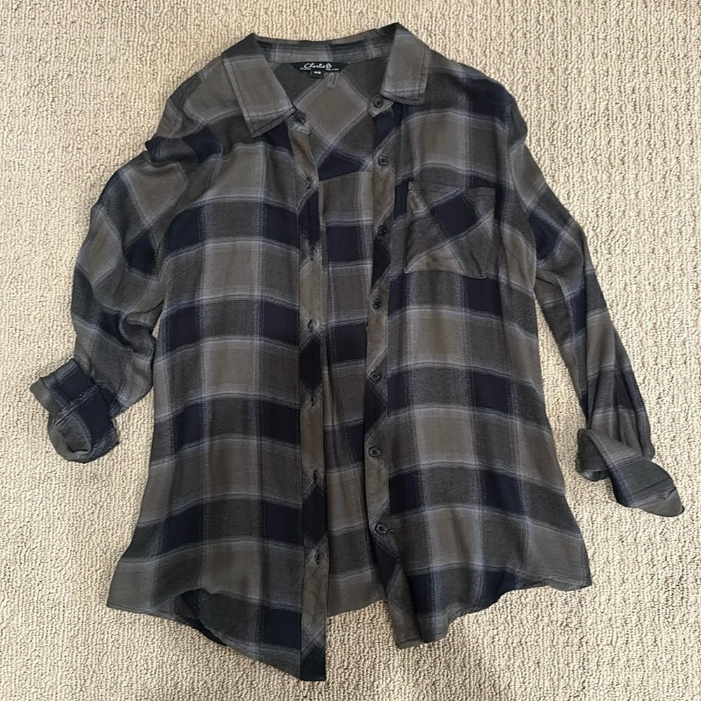 NWOT button down flannel shirt